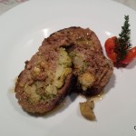 POLPETTONE FARCITO CON BROCCOLETTI E PROVOLA