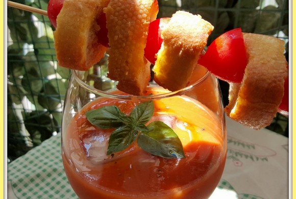 GAZPACHO CON CROSTINI