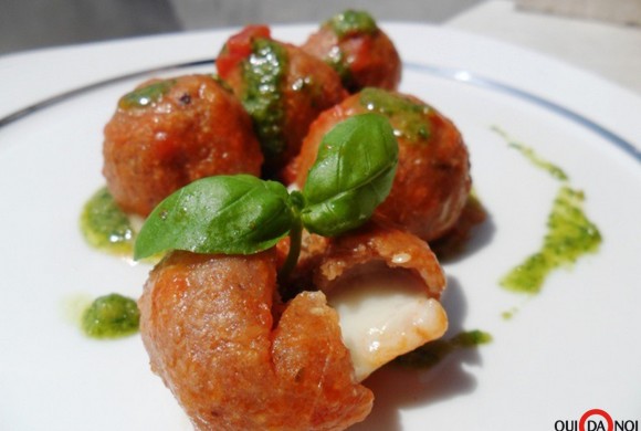 GNOCCHI CAPRESE AL PROFUMO D’ALBENGA