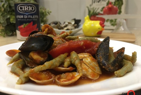 TROFIE AL BASILICO CON FRUTTI DI MARE