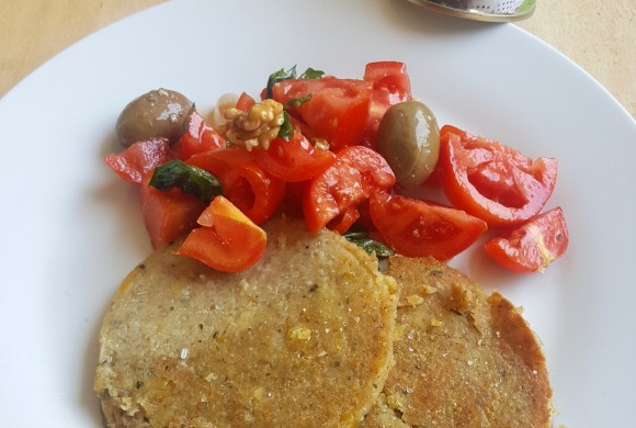 HAMBURGER DI FAGIOLI DI SOIA CON ROSMARINO