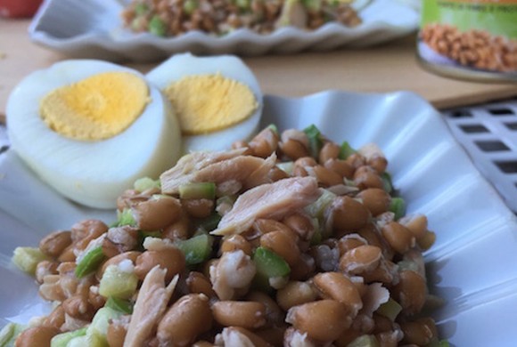 INSALATA DI FARRO CON TONNO E ZUCCHINE