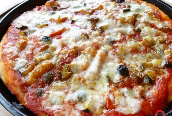 PIZZA ALLE VERDURE E DATTERINI