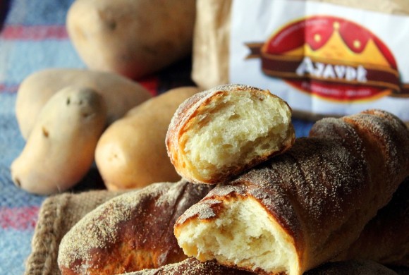 Pane alle patate “Ajavdè” con miele di castagno