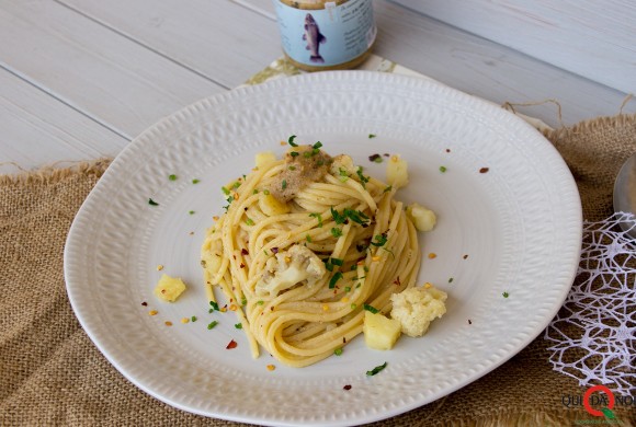 Spaghetti con cavolfiori, patate e paté di tinca affumicata del Trasimeno