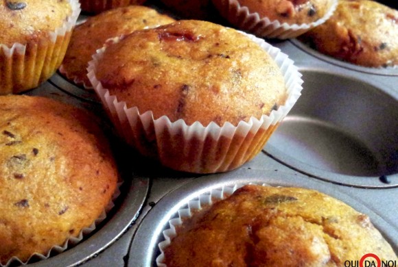 Mini muffin di zucca con cioccolato e croccante di nocciole allo zucchero di canna