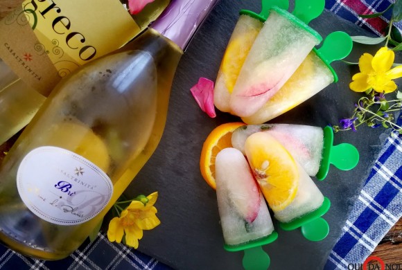 Sangria bianca poptail, l’aperitivo in ghiacciolo